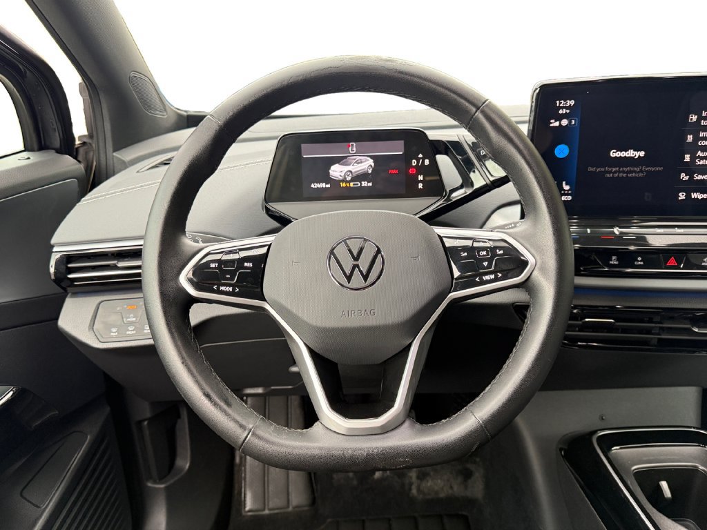 Used 2023 Volkswagen ID.4 Pro AWD/4WD image 12