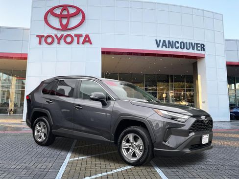 Certified 2025 Toyota RAV4 XLE AWD/4WD image 1