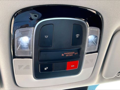 Used 2025 Hyundai Tucson SEL image 32