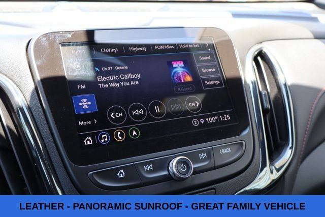 Used 2022 Chevrolet Equinox RS w/ RS Leather Package FWD image 16