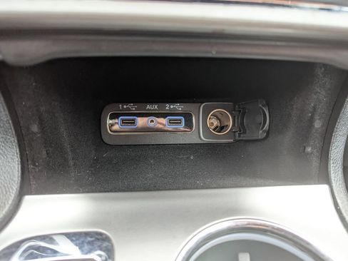 Used 2020 Jeep Grand Cherokee Altitude AWD/4WD image 26
