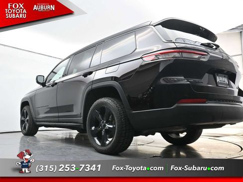 Used 2022 Jeep Grand Cherokee L Limited w/ Luxury Tech Group II AWD/4WD image 19