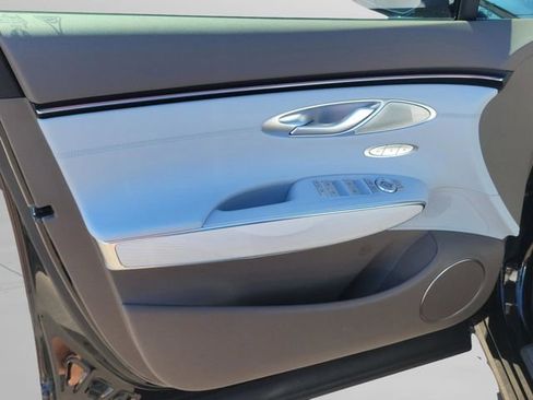 New 2026 Genesis GV70 2.5T Advanced w/ G1 Accessory Package AWD/4WD image 24