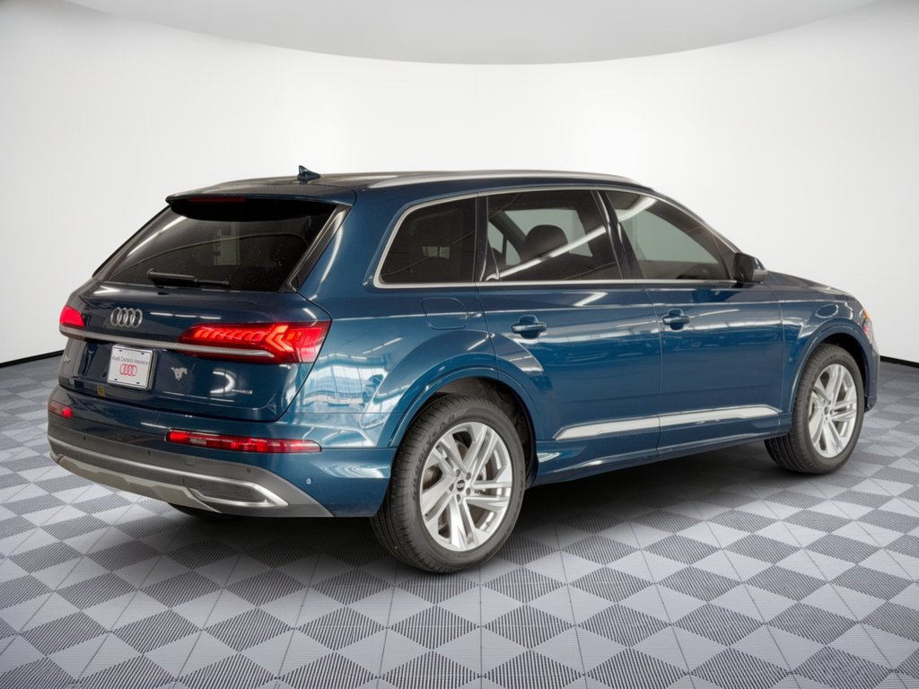 Used 2022 Audi Q7 3.0T Premium Plus w/ Premium Plus Package AWD/4WD image 9