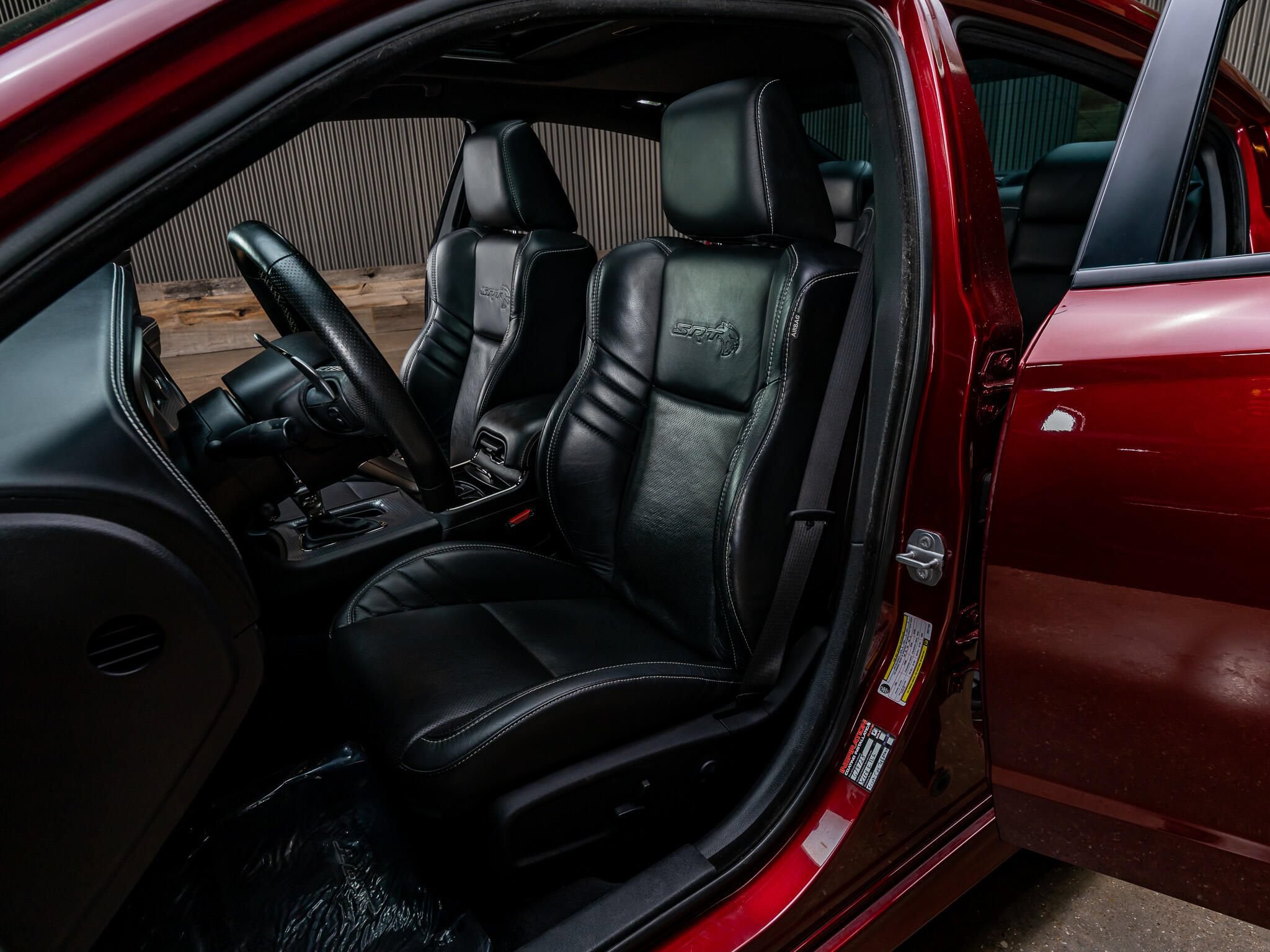 Used 2019 Dodge Charger SRT Hellcat w/ Harman/Kardon Audio Group RWD image 23
