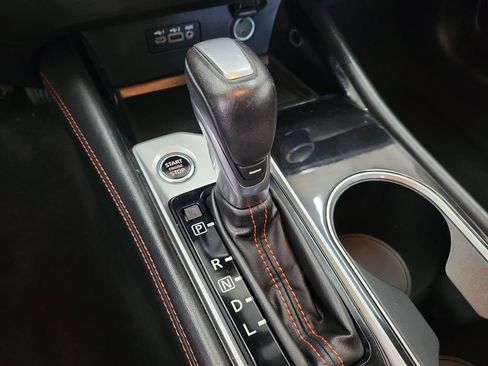 Used 2024 Nissan Altima 2.5 SR FWD image 30