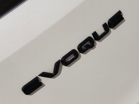 Used 2025 Land Rover Range Rover Evoque S AWD/4WD image 12