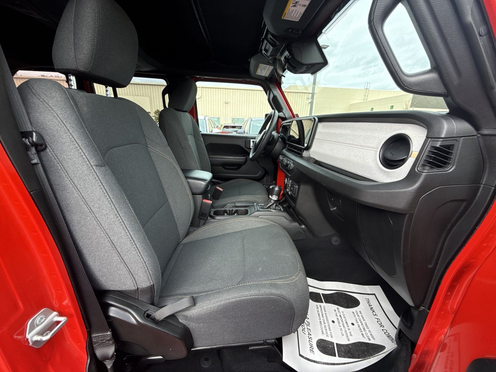 Used 2025 Jeep Wrangler Unlimited Sport AWD/4WD image 26