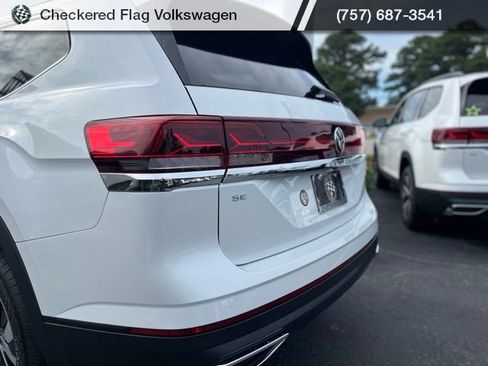 Used 2026 Volkswagen Atlas SE AWD/4WD image 9