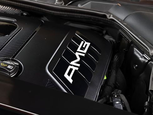 Used 2023 Mercedes-Benz C 43 AMG 4MATIC Sedan image 95