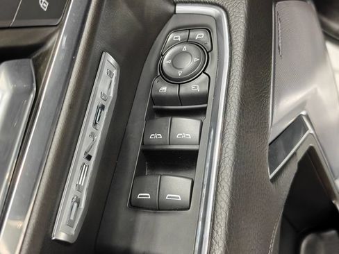 Used 2023 GMC Sierra 1500 Denali w/ Technology Package AWD/4WD image 69
