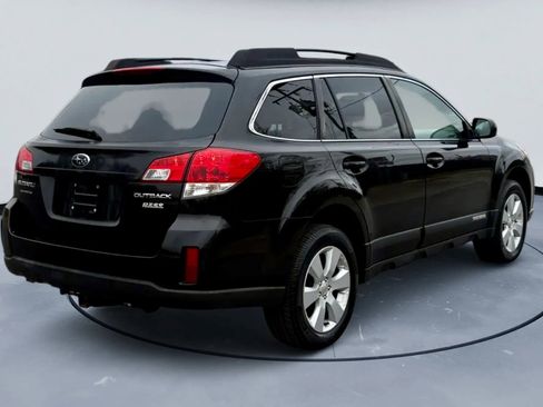 Used 2012 Subaru Outback 2.5i Premium image 4