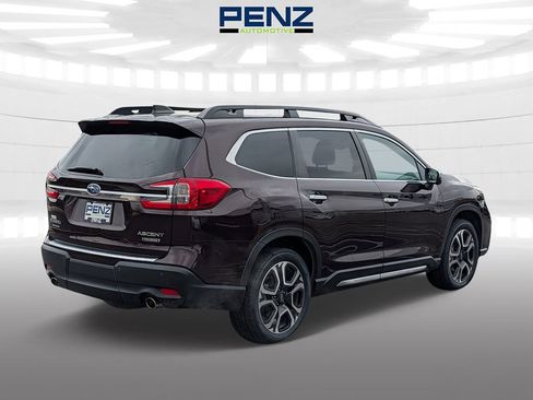 Used 2023 Subaru Ascent Touring AWD/4WD image 7