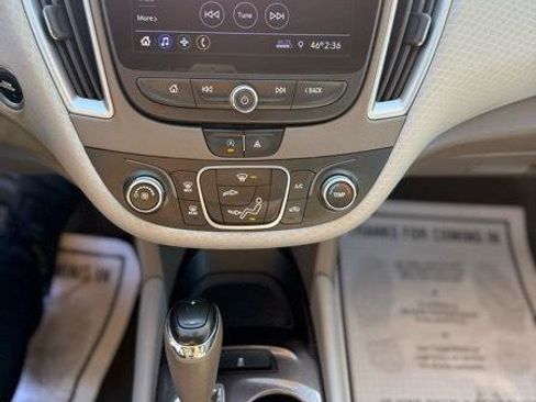 Used 2020 Chevrolet Malibu LS image 18