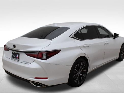 Used 2025 Lexus ES 350 350 image 8