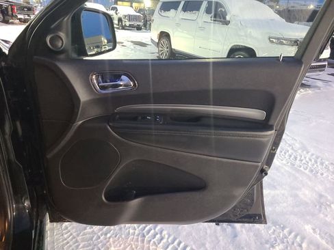 Used 2018 Dodge Durango GT image 40
