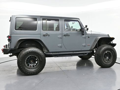 Used 2013 Jeep Wrangler Unlimited Rubicon AWD/4WD image 8