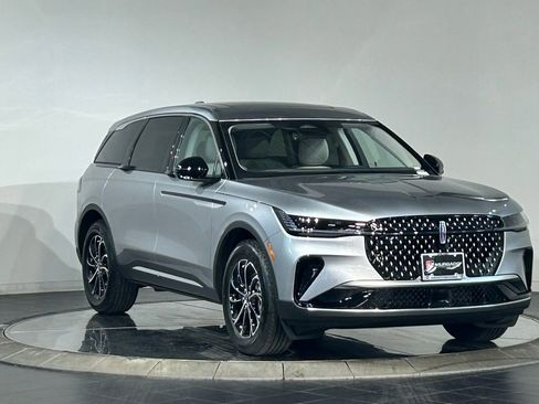 New 2026 Lincoln Nautilus Premier w/ Equipment Group 102A image 2