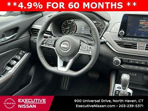 New 2025 Nissan Altima 2.5 SR image 22