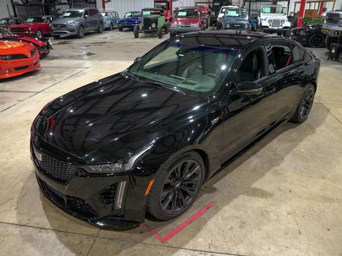 Used 2023 Cadillac CT5 V Blackwing image 15