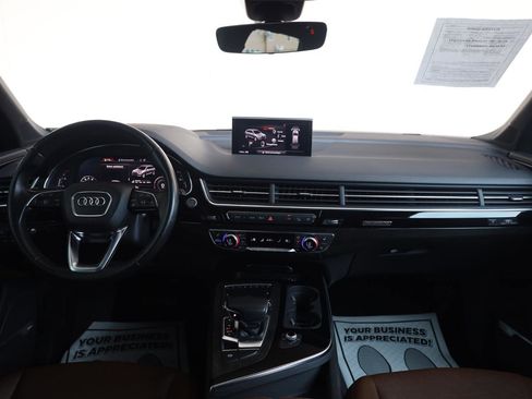 Used 2018 Audi Q7 3.0T Prestige w/ Prestige Package AWD/4WD image 37