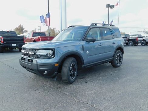 New 2025 Ford Bronco Sport Outer Banks w/ Outer Banks Tech Package+ image 4