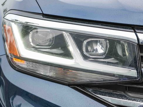 Certified 2023 Volkswagen Atlas SE FWD image 4