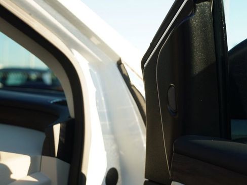 Used 2024 Nissan Murano Platinum w/ Cargo Package image 26