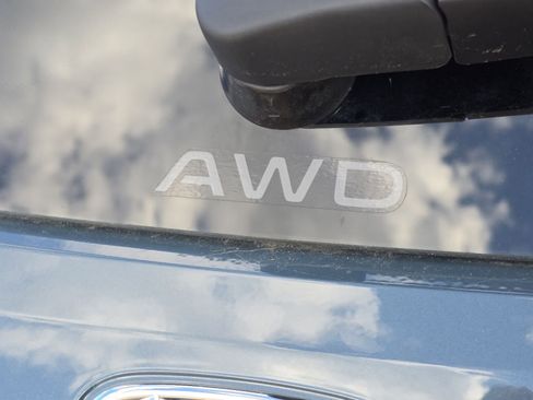 Used 2025 Honda HR-V Sport image 30