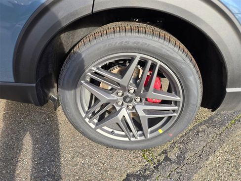 New 2026 Ford Explorer ST image 9