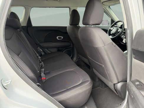 Used 2014 Kia Soul image 17