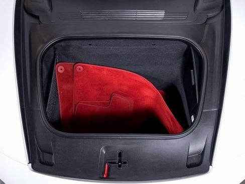 Used 2022 Porsche 911 Targa 4S w/ Premium Package image 9