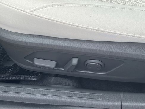 Used 2025 Hyundai Sonata SEL FWD image 19