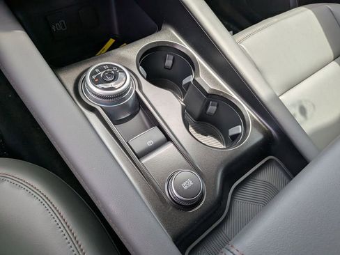 New 2026 Ford Explorer Active image 23