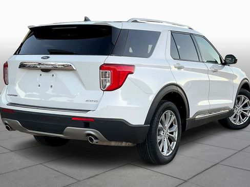 Used 2023 Ford Explorer Limited image 13