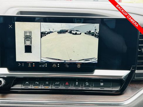 Used 2024 GMC Sierra 1500 SLT w/ SLT Premium Plus Package AWD/4WD image 16