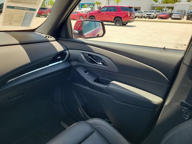 Used 2023 Chevrolet Traverse LT w/ LPO, Floor Liner Package AWD/4WD image 14