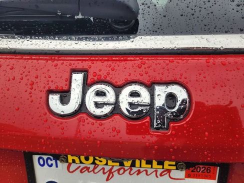 Used 2019 Jeep Compass Limited w/ Advanced Safety Group AWD/4WD image 10