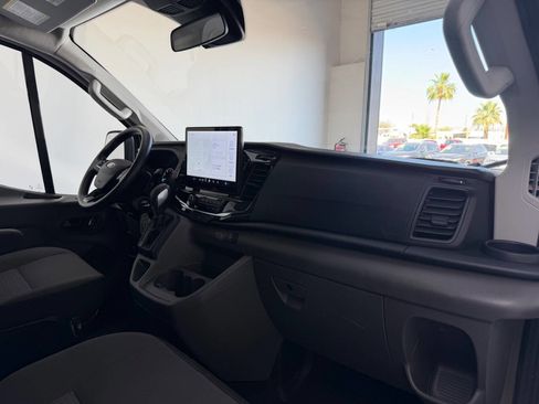 Used 2024 Ford Transit 350 XLT image 21