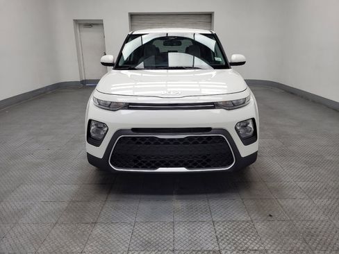 Used 2022 Kia Soul LX image 14