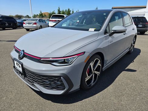 New 2025 Volkswagen GTI SE image 8