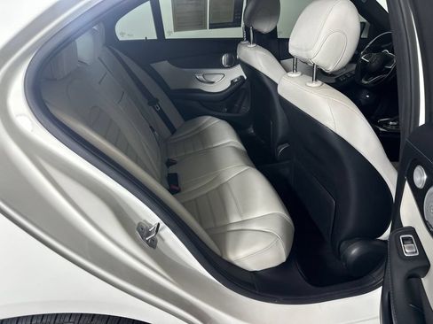 Used 2017 Mercedes-Benz C 300 4MATIC Sedan image 17