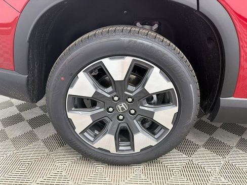 New 2026 Honda Pilot Touring image 19