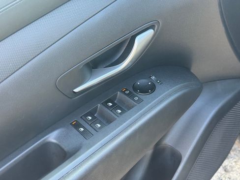 Used 2025 Hyundai Tucson SEL AWD/4WD image 19