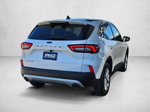 Used 2024 Ford Escape Active image 5