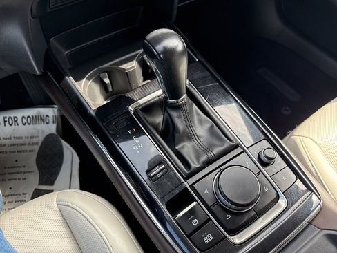 Used 2021 MAZDA CX-30 FWD 2.5 S w/ Premium Package image 12