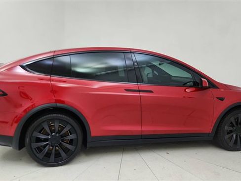 Used 2023 Tesla Model X image 6