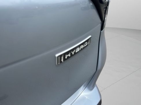 Used 2025 Subaru Forester Touring AWD/4WD image 12