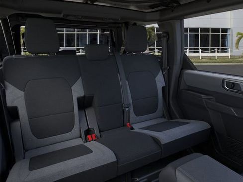 New 2026 Ford Bronco 4-Door image 11