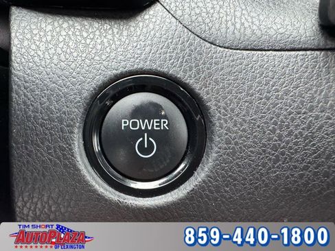 Used 2025 Toyota Camry SE image 25